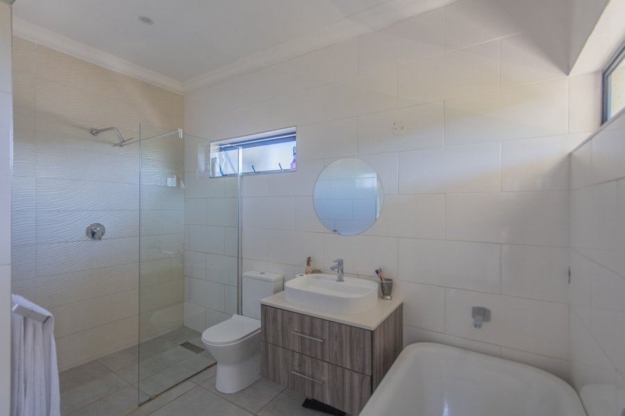 4 Bedroom Property for Sale in Melodie North West